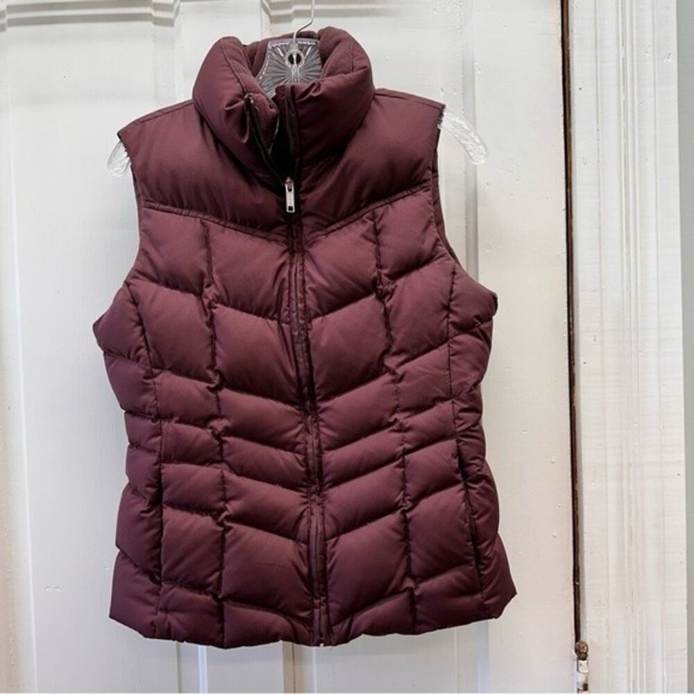 Lands' End deep purple down filled puffer vest‎ women's xs 2 4